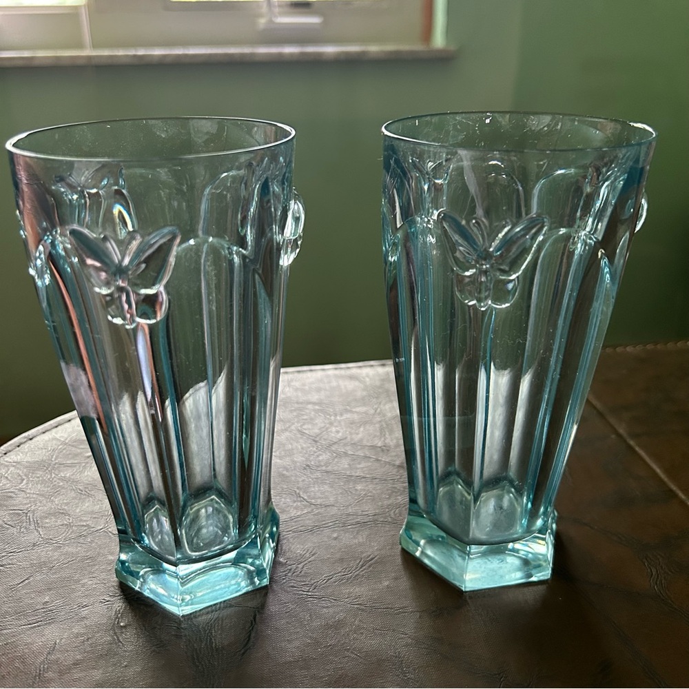 Lenox Butterfly Meadow Elegant Blue Glass Vases

Set of 2